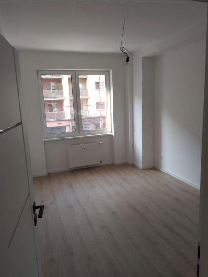 Veľkorysý 4-izbový byt na Krížnej s 2 loggiami