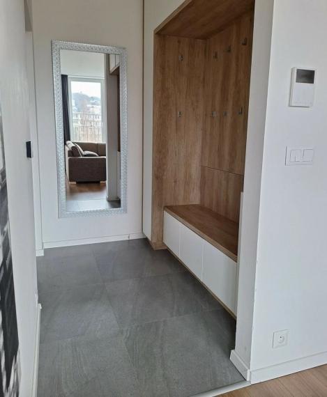 Na predaj nadštandardne zariadený 3-izbový byt v novostavbe - Bratislava III TOP