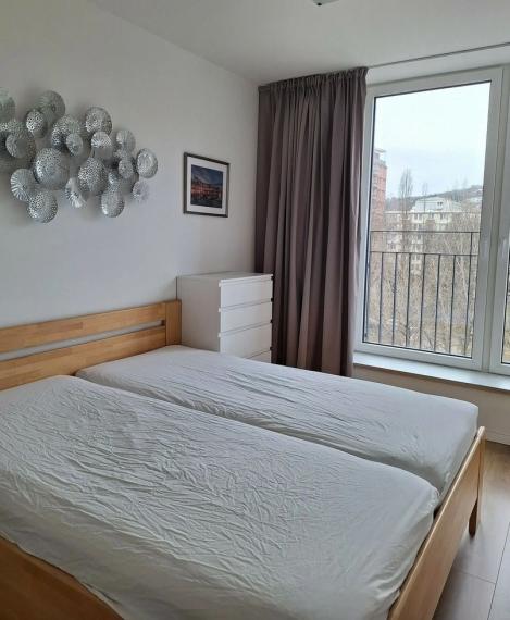 Na predaj nadštandardne zariadený 3-izbový byt v novostavbe - Bratislava III TOP