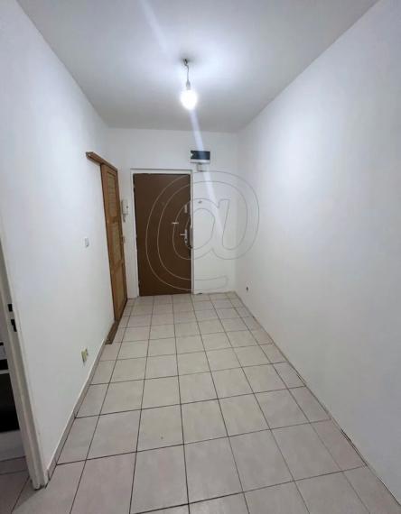 Na predaj priestranný 2-izbový byt v Petržalke TOP