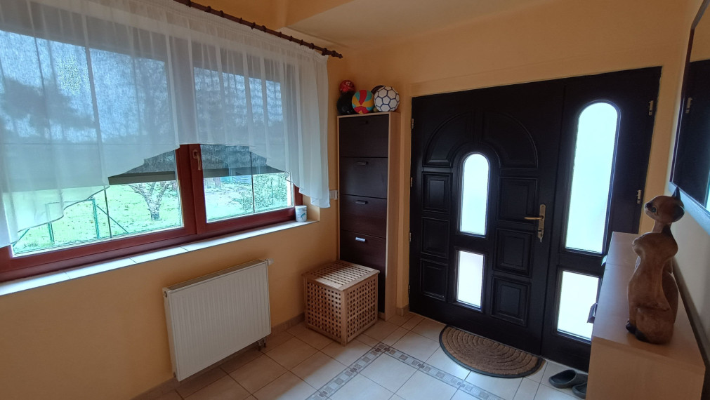 Priestranný rodinný dom s veľkorysým pozemkom v tichej časti centra Malaciek