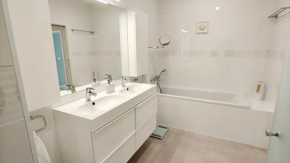 Exkluzívny 3-izbový byt v Panorama City s výhľadom na Dunaj (30. poschodie)