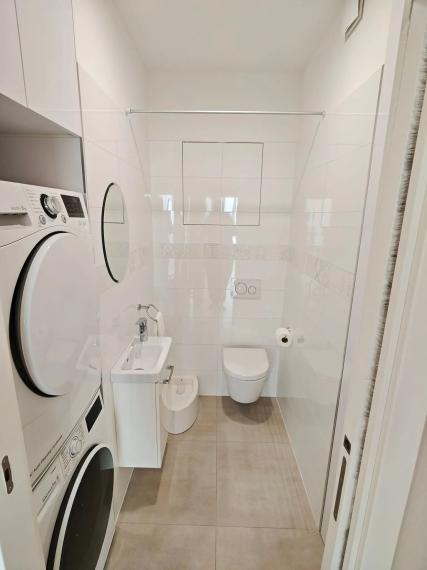 Exkluzívny 3-izbový byt v Panorama City s výhľadom na Dunaj (30. poschodie)