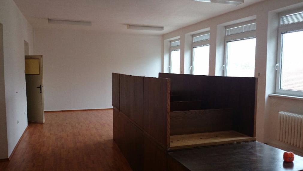 Kancelárske priestory v administratívnej budove , Nitra