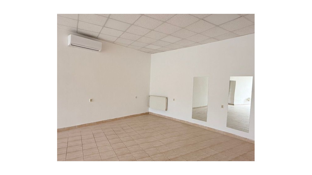 Prenájom obchodných priestorov v top frekventovanej lokalite - Bratislava – Nové Mesto 