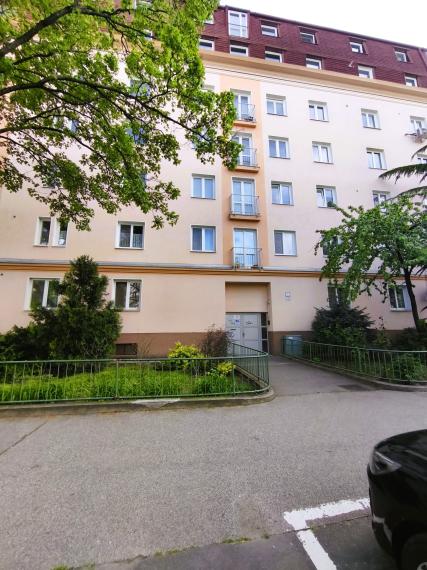 Na predaj útulná garsónka o výmere 33 m2 - Bratislava III TOP