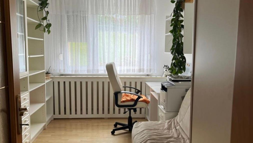Na dlhodobý prenájom svetlý a kompletne zariadený 3-izbový byt Bratislava IV TOP