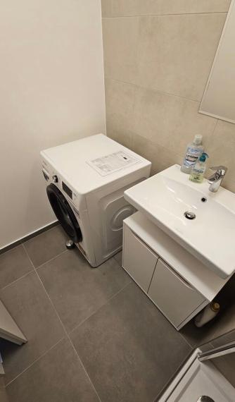 Na prenájom moderný, kompletne zariadený 2-izbový byt v novostavbe KOPČIANKA BA V TOP