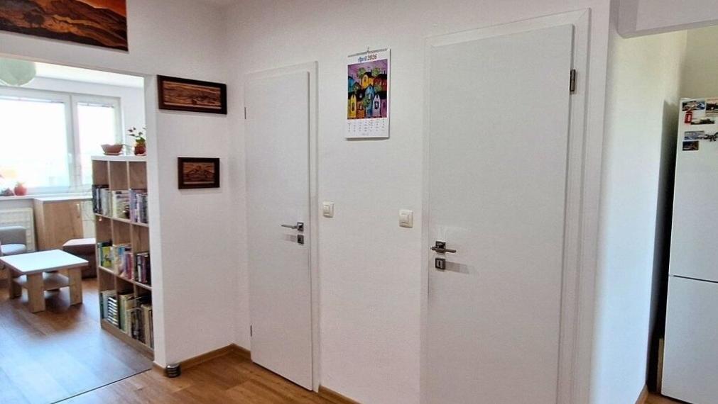 Na predaj ponúkame príjemný trojizbový byt, Pezinok