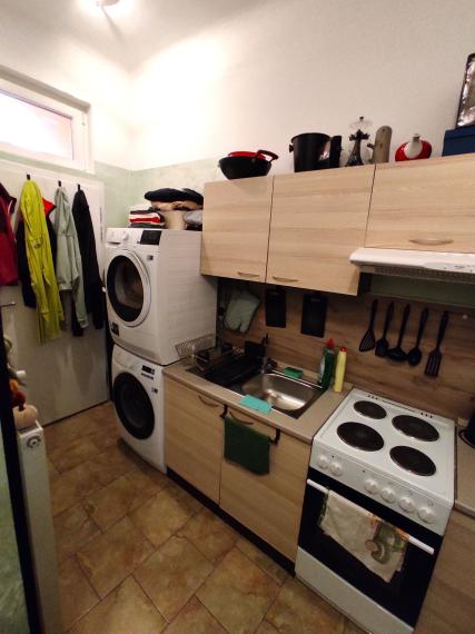 1 izbový byt vhodný aj ako kancelária, v peknom historickom objekte, v blízkosti Hl. vlakovej stanice, Jelenia ul, BAI,  38m2