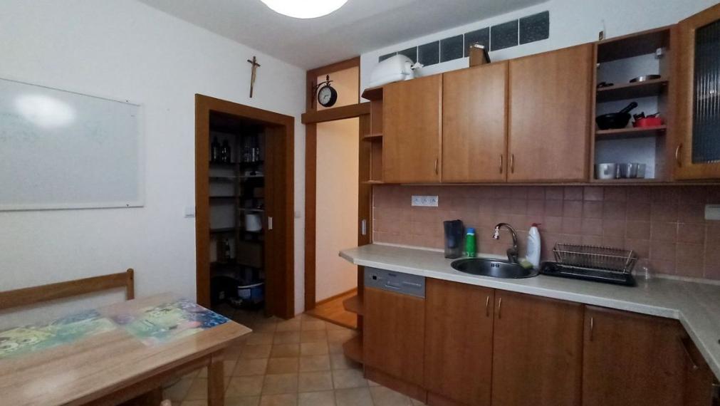 Priestranný 3 izbový byt - Sihoť, Trenčín TOP