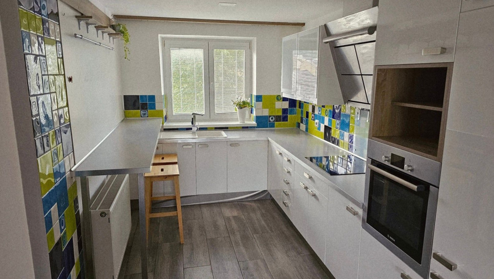 Na prenájom slnečný 2-izbový byt s rozlohou 57 m2 