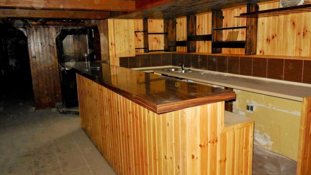 Bývalá reštaurácia na predaj s výmerou 151 m² - Trenčín 
