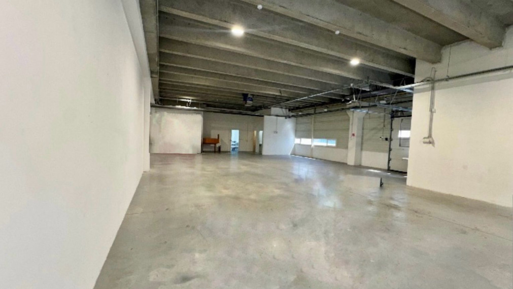 Na prenájom sklady, showroom - predajňa, 190m2, Bratislava III TOP