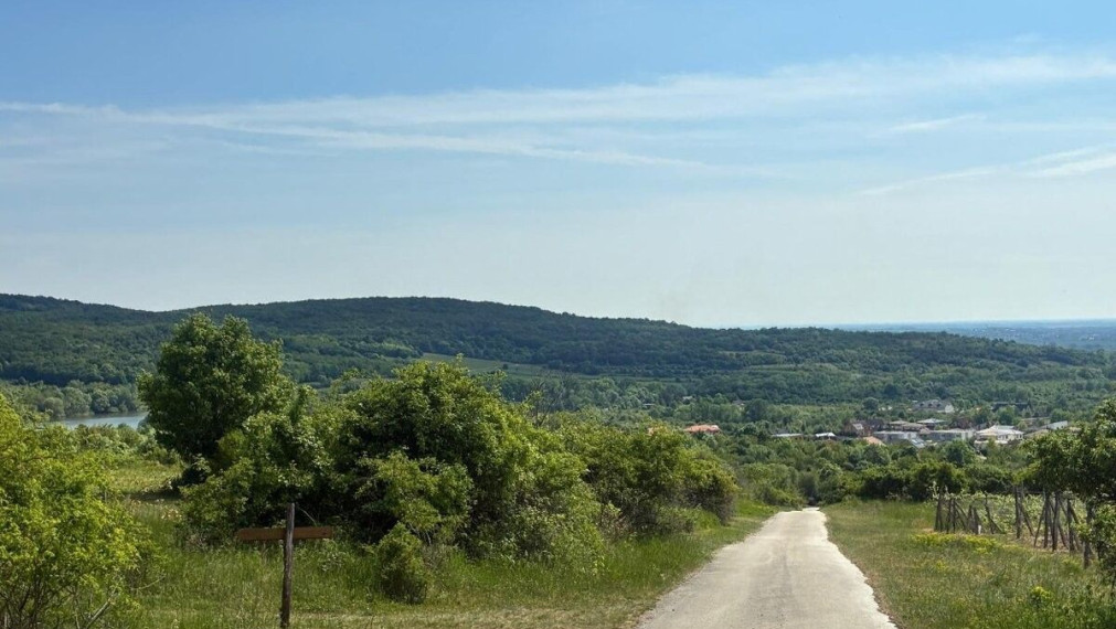 Na predaj krásna rekreačna záhradu o výmere 2169m², Pezinok