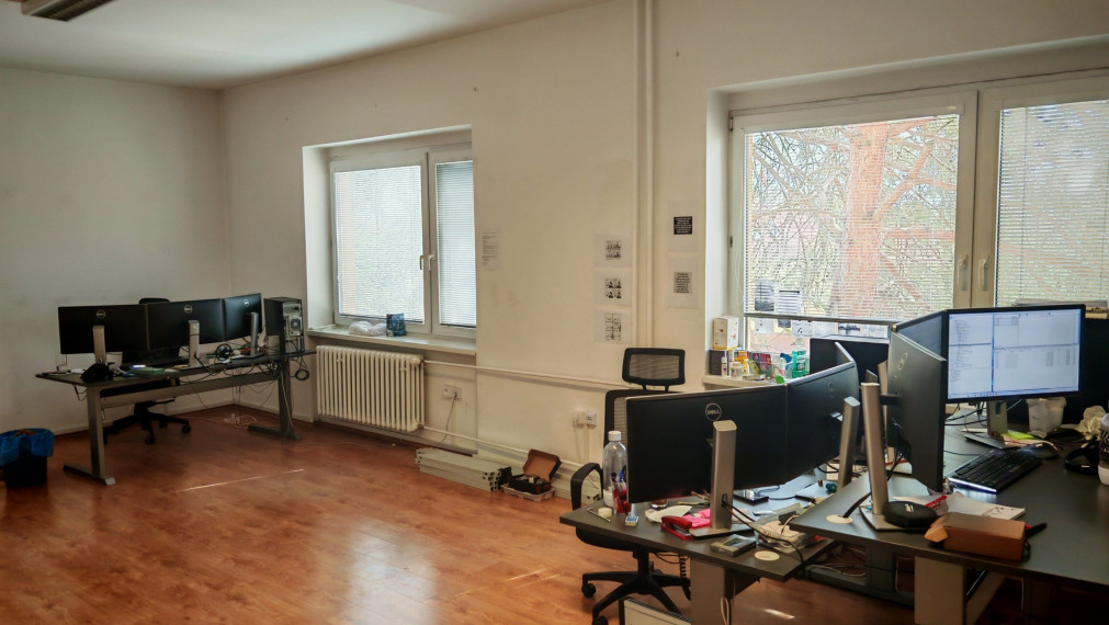 Na prenájom kancelárske priestory - 40m2 + 20m2 + parkovanie, Bratislavská ulica, Trnava