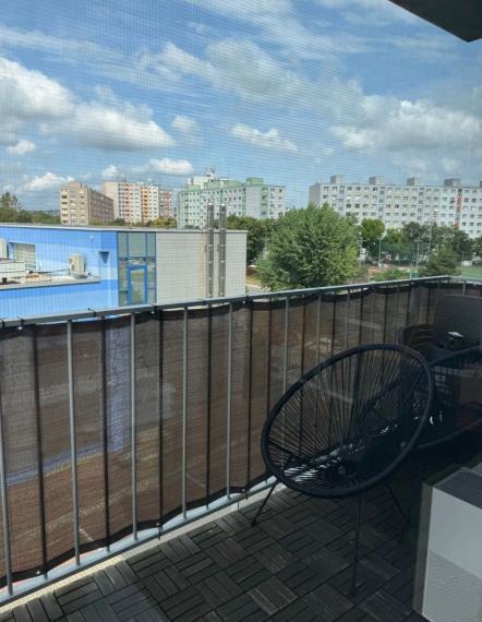 Na prenájom priestranný a moderne zariadený 3-izbový byt, Bratislava V TOP
