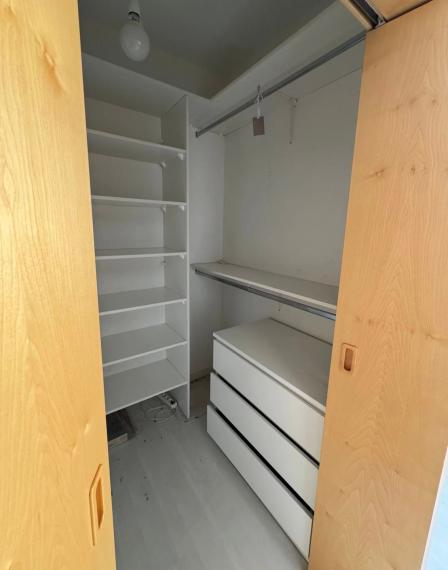 Na prenájom priestranný a moderne zariadený 3-izbový byt, Bratislava V TOP