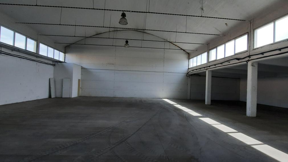 Na prenájom skladový priestor vo veľkosti 441m2