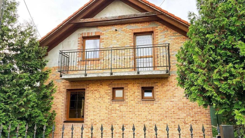 Na predaj samostatne stojaci 4-izbový murovaný rodinný dom TOP