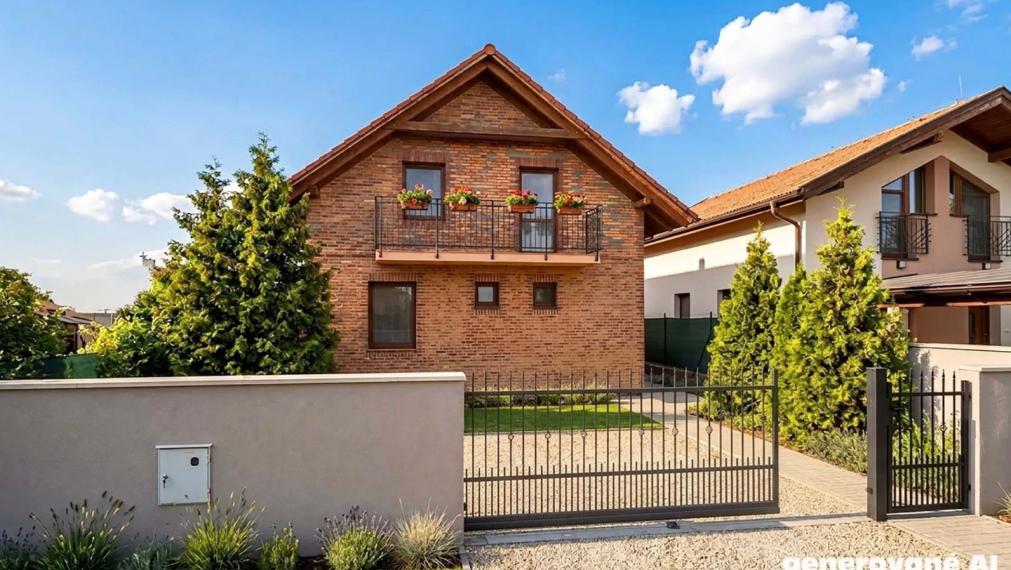 Na predaj samostatne stojaci 4-izbový murovaný rodinný dom TOP