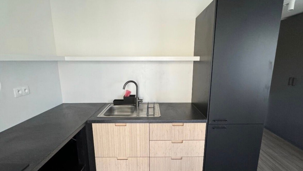 Na prenájom čistý, pekný a moderne zariadený 1,5-izbový byt TOP