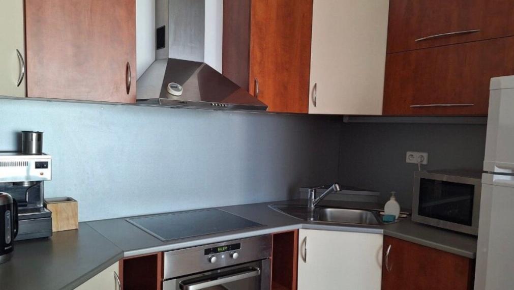 Na prenájom zariadený 2-izbový byt Koloseo, Bratislava – Nové Mesto TOP