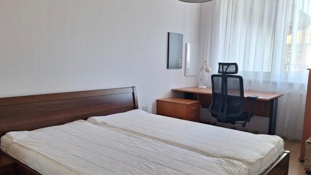 Na prenájom zariadený 2-izbový byt Koloseo, Bratislava – Nové Mesto TOP