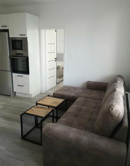 Na prenájom kompletne zrekonštruovaný a moderne zariadený byt v Petržalke TOP