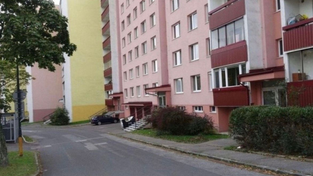 Do dlhodobého prenájmu priestranný a svetlý 3,5-izbový byt na Bošániho ulici TOP