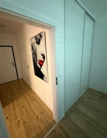 Na dlhodobý prenájom exkluzívny slnečný 2-izbový, Bratislava V TOP