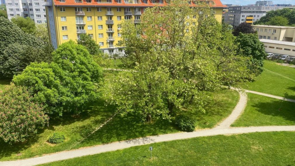 Na predaj priestranný 2-izbový byt na Rusovskej ceste, Bratislava V TOP