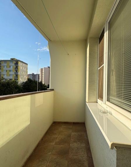 Na prenájom zrekonštruovaná a kompletne zariadená garsónka s priestrannou loggiou TOP