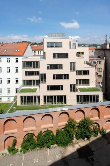 Kancelária s veľkou terasou na prenájom, Bratislava I TOP