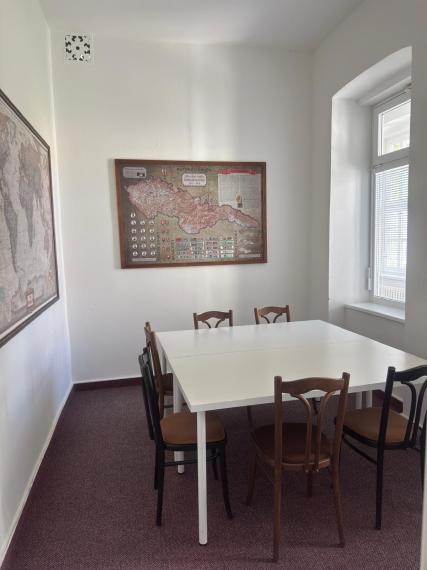 Prenájom kancelárie v historickej budove – Bratislava I, TOP