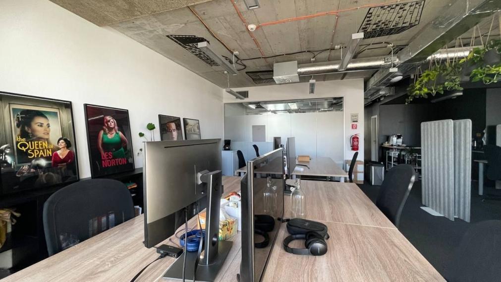 Exkluzívne administratívne priestory 169m2 + 3x PARKING, Mickiewiczova-Staré Mesto