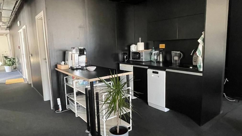 Exkluzívne administratívne priestory 169m2 + 3x PARKING, Mickiewiczova-Staré Mesto