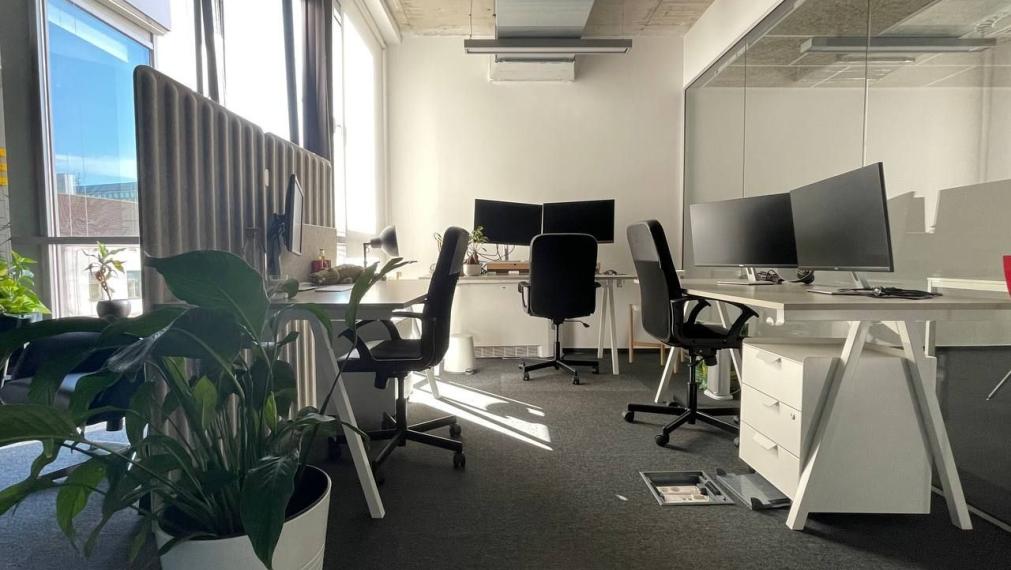 Exkluzívne administratívne priestory 169m2 + 3x PARKING, Mickiewiczova-Staré Mesto