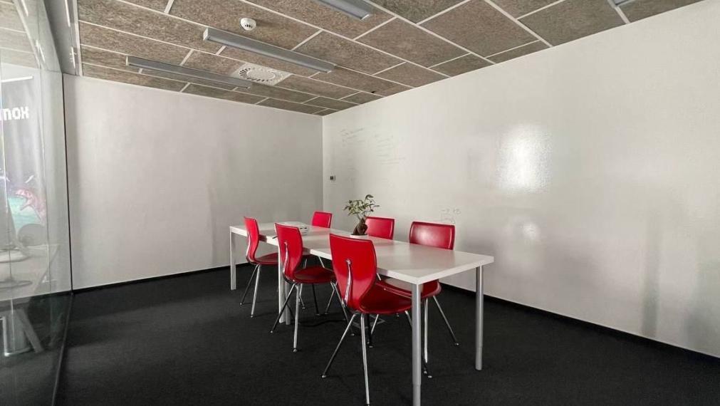 Exkluzívne administratívne priestory 169m2 + 3x PARKING, Mickiewiczova-Staré Mesto