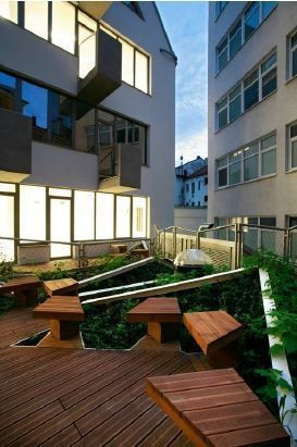 Exkluzívne kancelárie na prenájom 192m2 + TERASA, Mickiewiczova-Staré Mesto