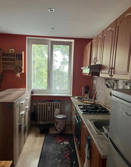 Na predaj príjemný 2-izbový byt s výmerou približne 50 m2 v obľúbenej mestskej časti, Bratislava III TOP