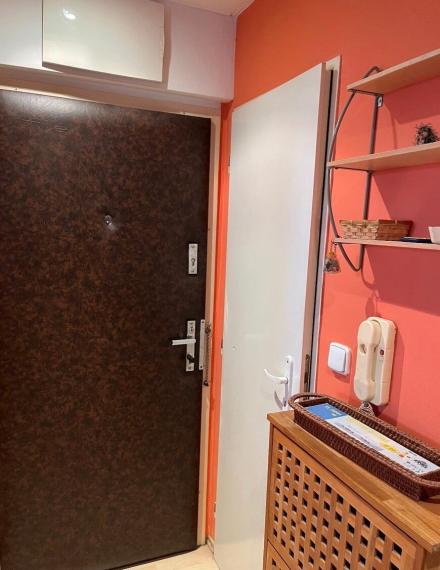 Na predaj príjemný 2-izbový byt s výmerou približne 50 m2 v obľúbenej mestskej časti, Bratislava III TOP