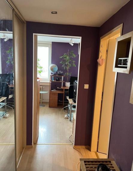 Na predaj príjemný 2-izbový byt s výmerou približne 50 m2 v obľúbenej mestskej časti, Bratislava III TOP