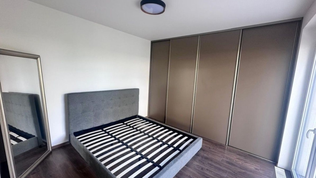 Na prenájom štýlový, moderný, svetlý a kompletne zariadený 2 - izbový byt s vlastnou predzáhradkou, BA II TOP