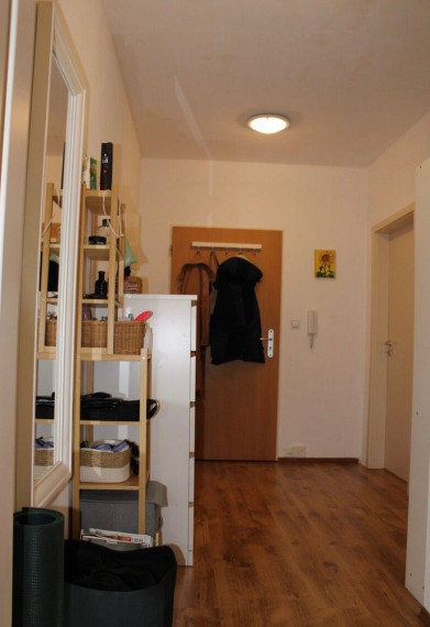 Na prenájom priestranný 2i byt s veľkým balkónom, Bratislava IV TOP