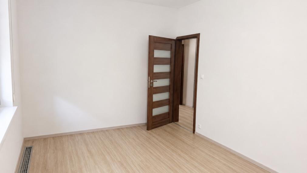 Na predaj priestranný 4 izbový byt 124,93 m² v uzavretom zelenom areáli s ihriskom – Bratislava IV TOP