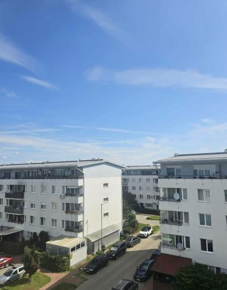 Na dlhodobý prenájom pekný, kompletne zrekonštruovaný 2-izbový byt, Bratislava II TOP