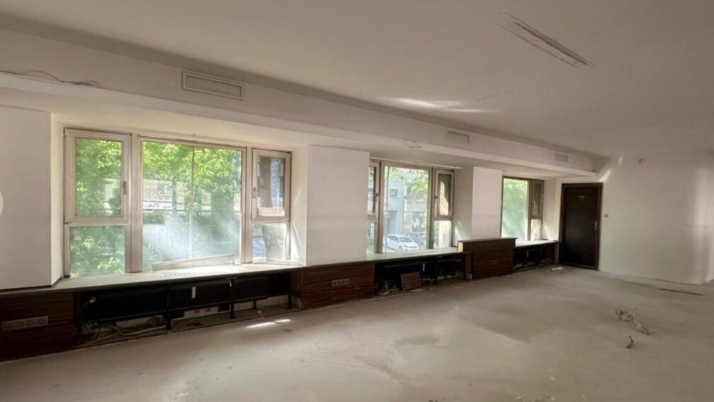 Na prenájom reprezentatívny obchodný priestor s výmerou 445 m2, Bratislava I TOP
