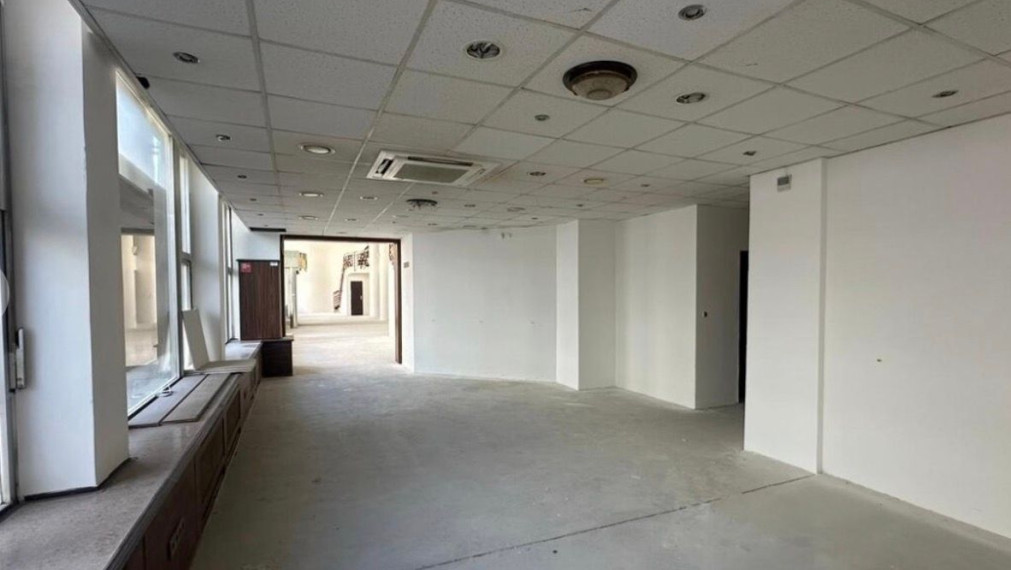 Na prenájom reprezentatívny obchodný priestor s výmerou 445 m2, Bratislava I TOP