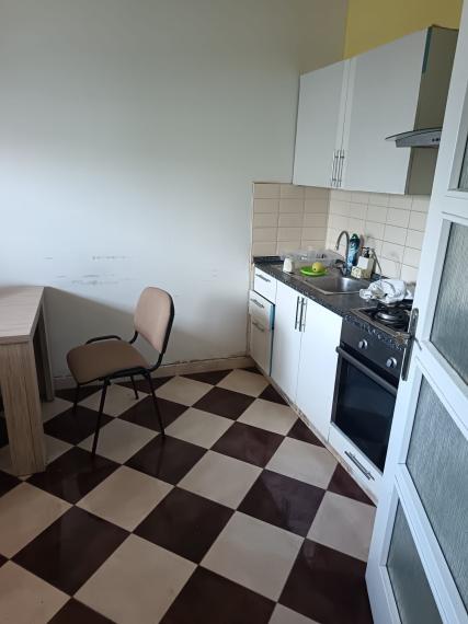 Skladová hala vo výmere 1000 m2 na predaj - ul. Stará Vajnorská 